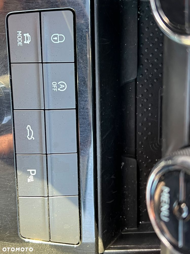 Skoda Octavia 2.0 TDI DSG Premium Edition - 37