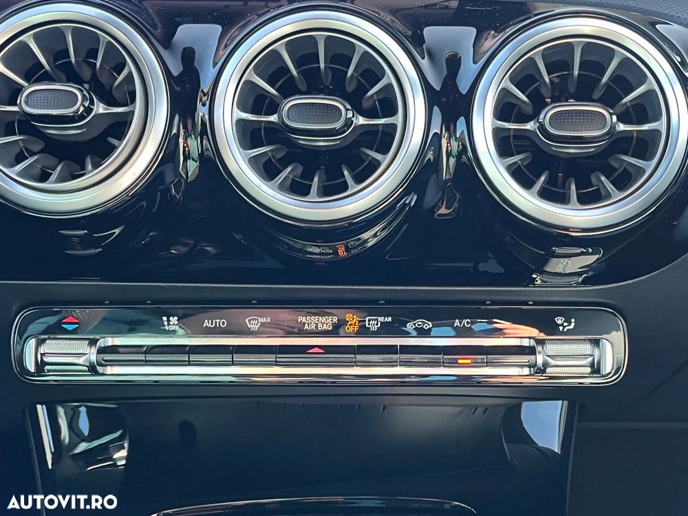 Mercedes-Benz CLA 180 7G-DCT AMG Line Advanced Plus - 21