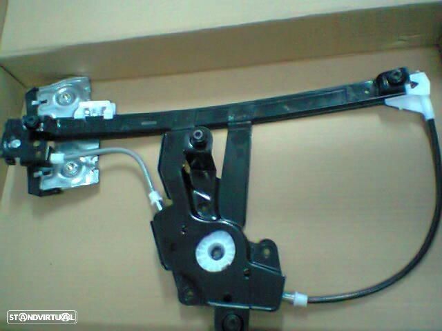 elevador vidro porta tras skoda octávia (novo) - 1