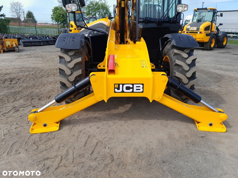 JCB 535-125 HI VIZ - 11