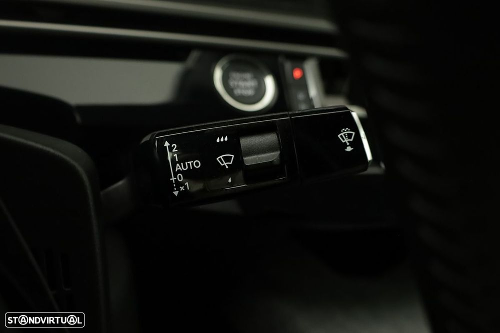Peugeot 3008 1.2 Hybrid Allure e-DCS6 - 16