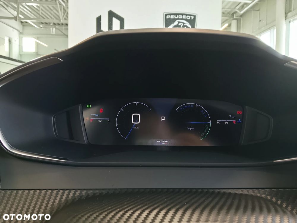 Peugeot 2008 PureTech mHEV Allure e-DCS6 - 9