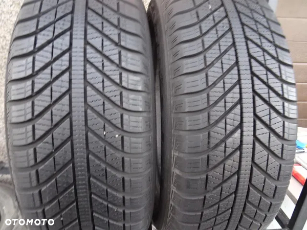 195/60/R16 89H GOODYEAR VECTOR 4 SEASONS