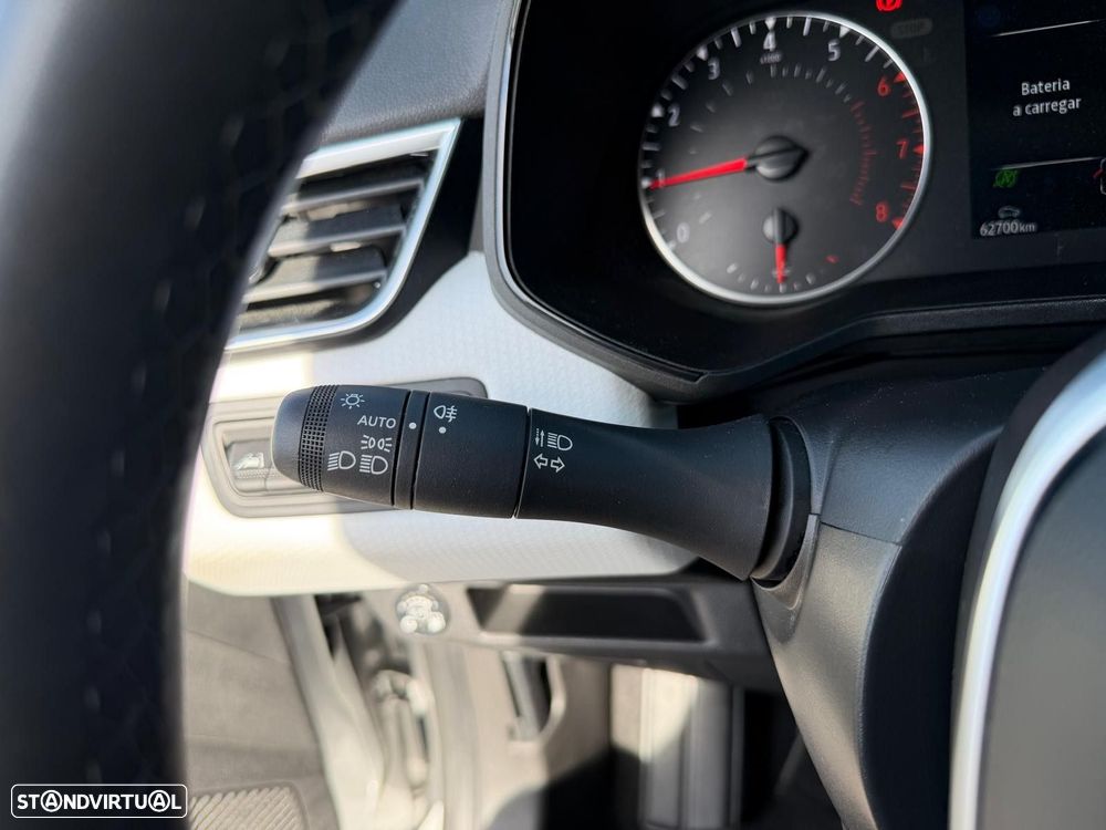 Renault Clio 1.0 TCe Evolution Bi-Fuel - 21