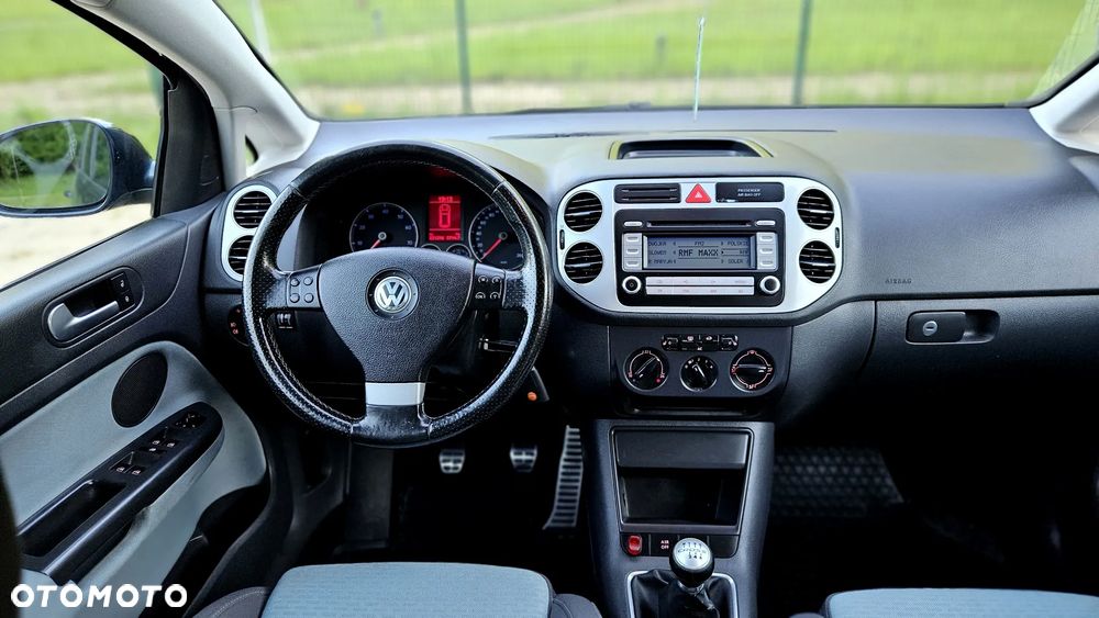 Volkswagen Golf Plus 1.4 TSI Cross - 34