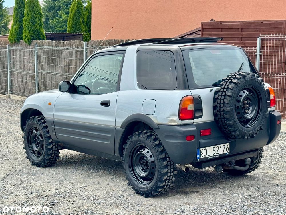 Toyota RAV4 2.0 - 20