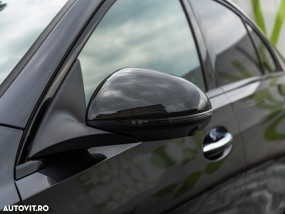 MERCEDES-BENZ C-Class 2024 — imagine 16