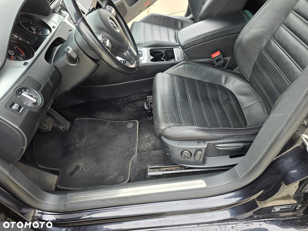 Volkswagen CC 2.0 TDI DPF BMT 4Mot DSG - 24