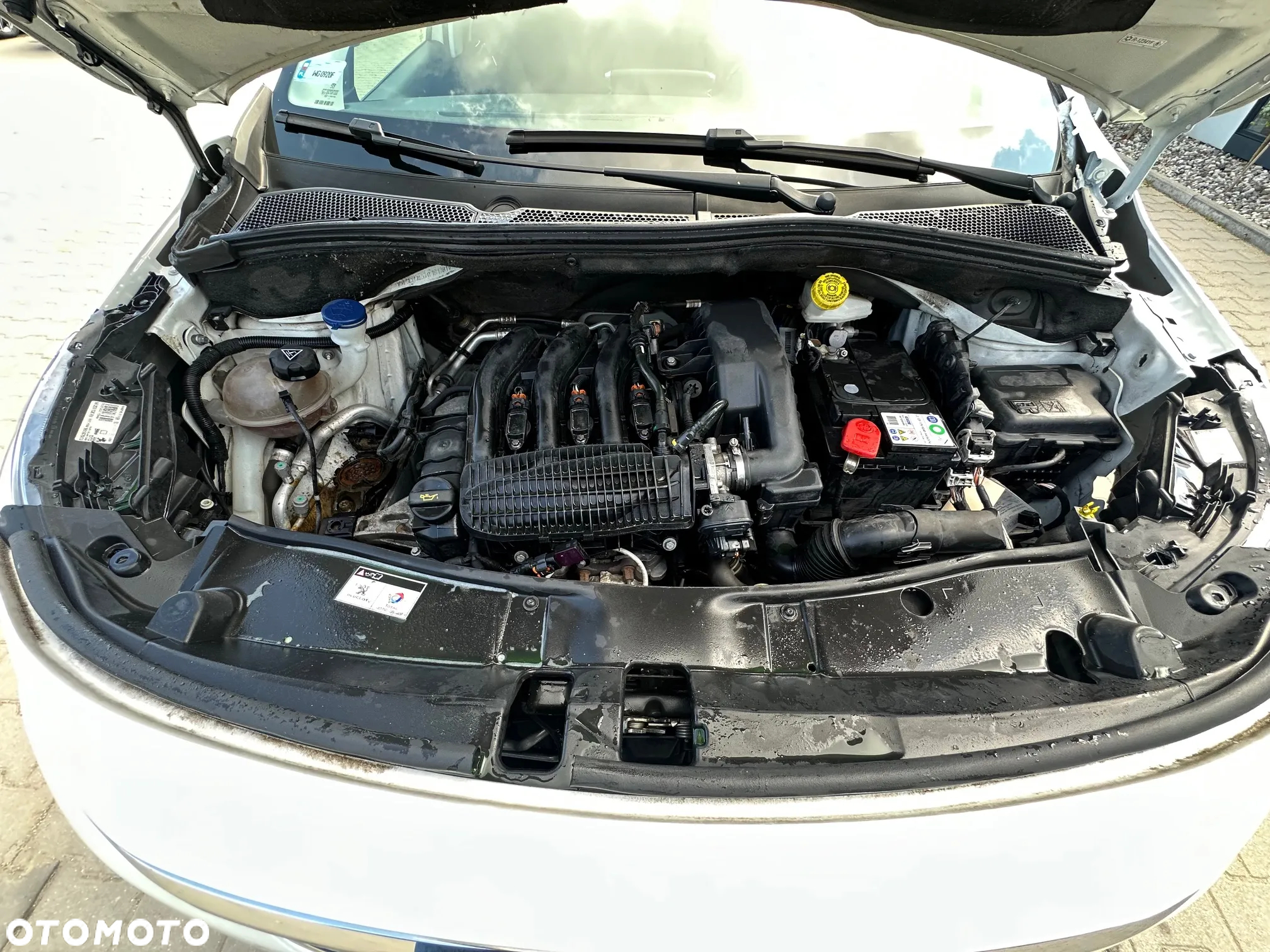 Peugeot 2008 - 17