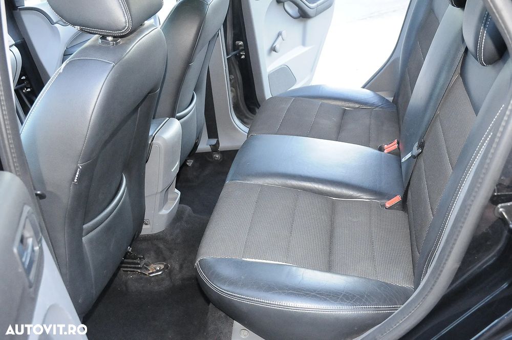 Ford Focus 1.6 16V Titanium - 7