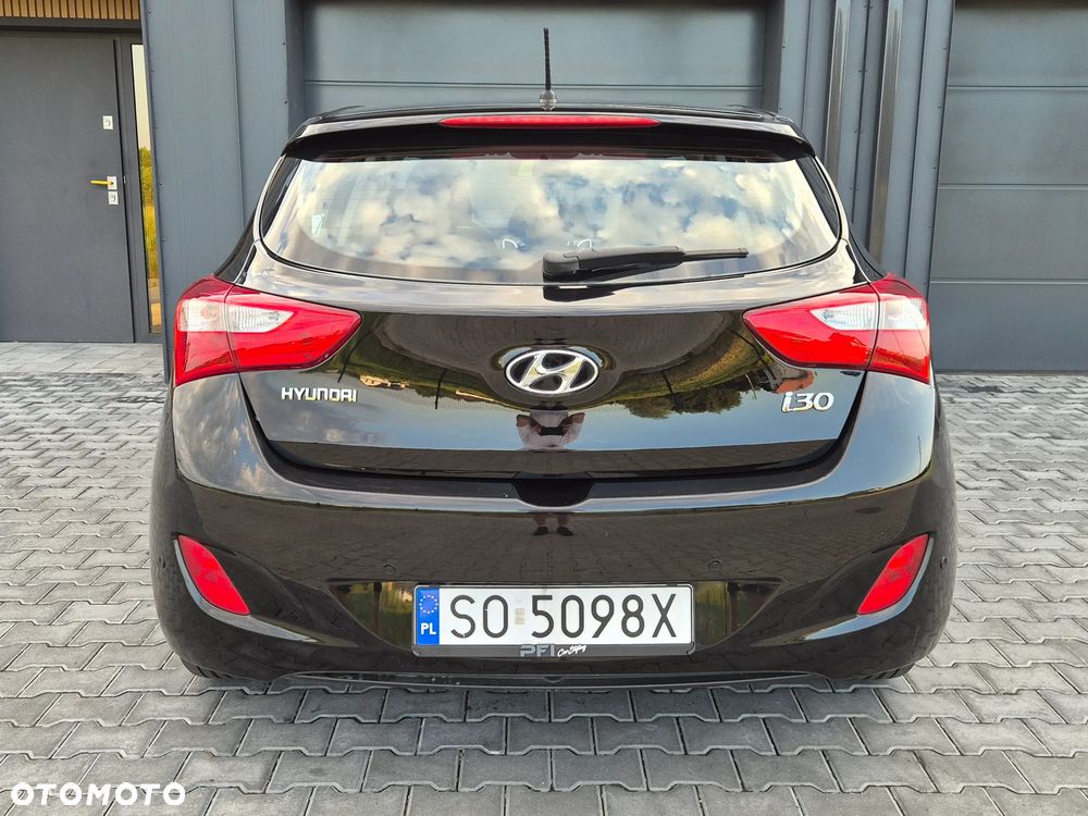 Hyundai i30 1.4 Comfort - 38