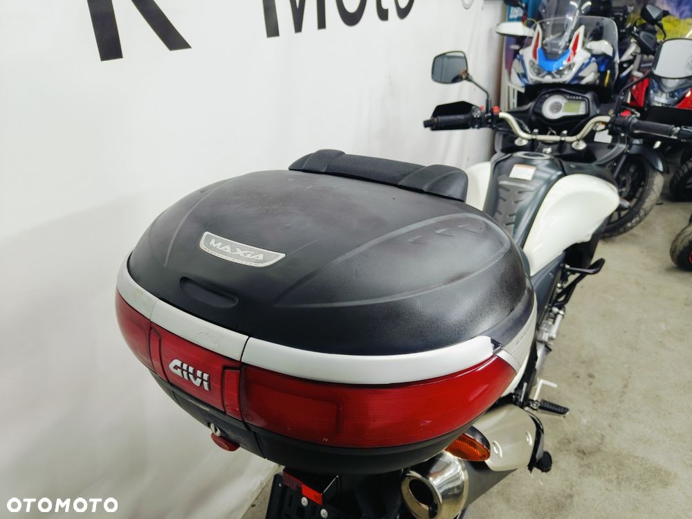 Suzuki V-STROM - 11
