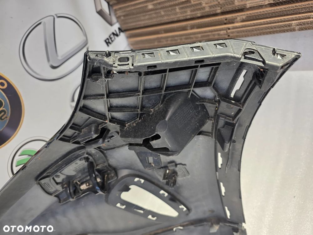 MERCEDES GLA W156 12- ZDERZAK PRZEDNI PRZÓD NA SPRYSKI + 6xPDC + ŁADNY CHROM NR A1568851622 NR AUKCJI NZ1910 - 40