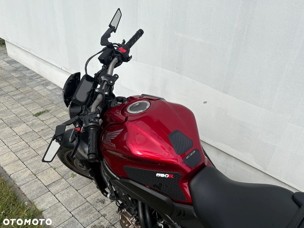Honda CB - 4