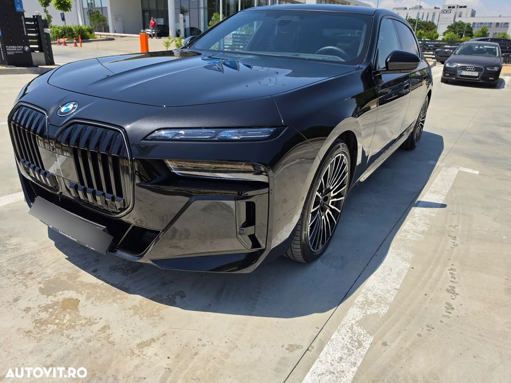 BMW Seria 7 740d xDrive MHEV - 4