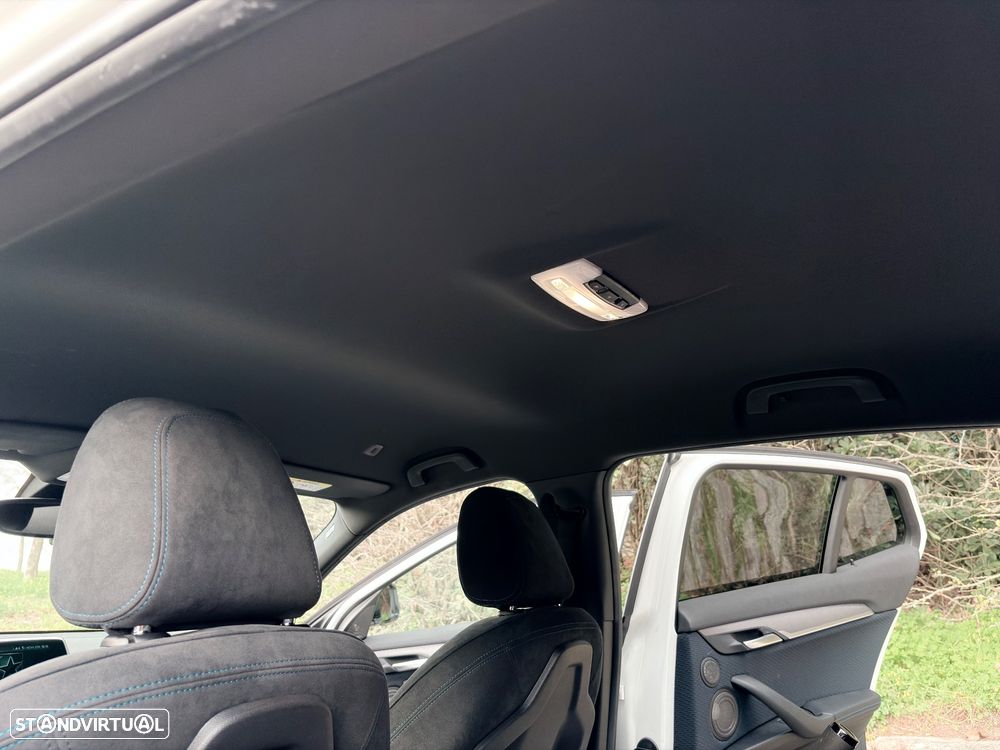 BMW X2 18 i sDrive Auto Pack M - 14