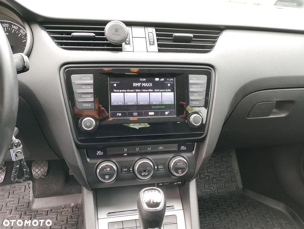 Skoda Octavia 2.0 TDI Elegance - 22