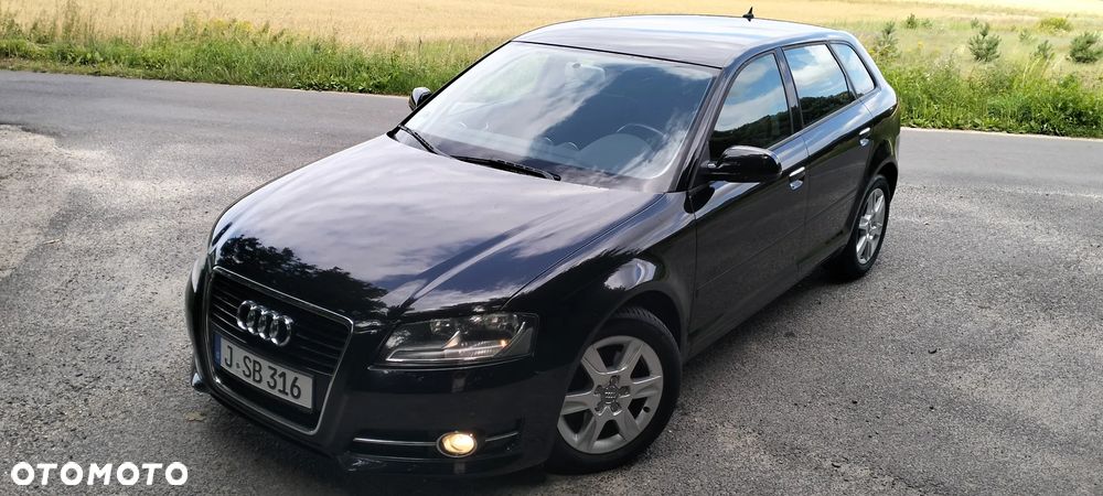 Audi A3 Sportback 1.4 TFSI Attraction - 2