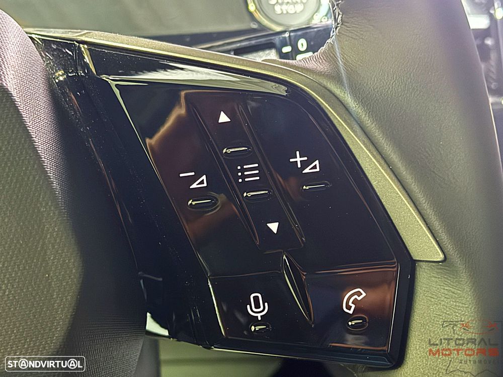 Peugeot 5008 1.2 Hybrid Allure e-DCS6 - 24