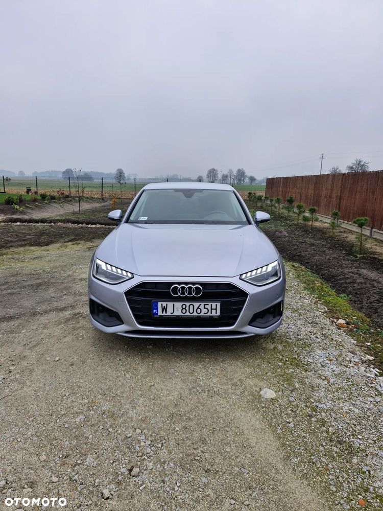 Audi A4 Limousine 40 TFSI S tronic - 3