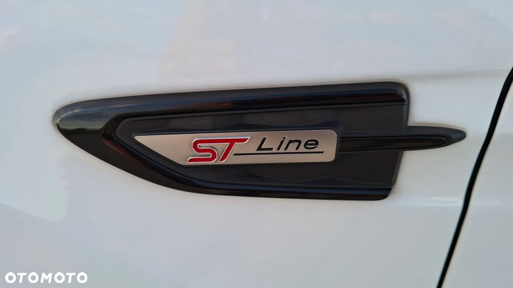 Ford Kuga 1.5 EcoBoost 2x4 ST-Line - 18