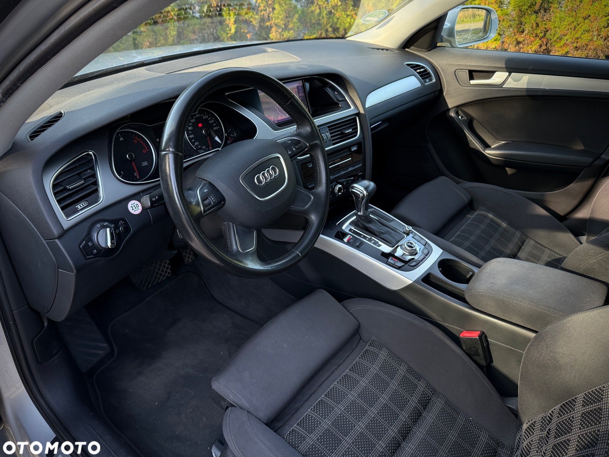 Audi A4 - 8