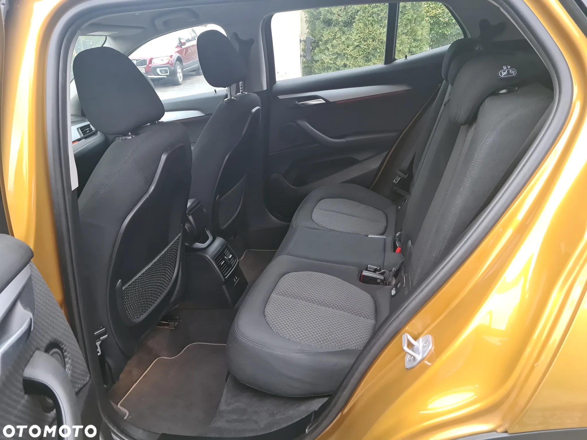 BMW X2 sDrive20i - 29