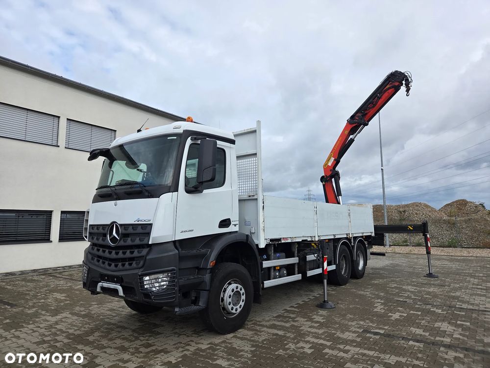 Mercedes-Benz Arocs