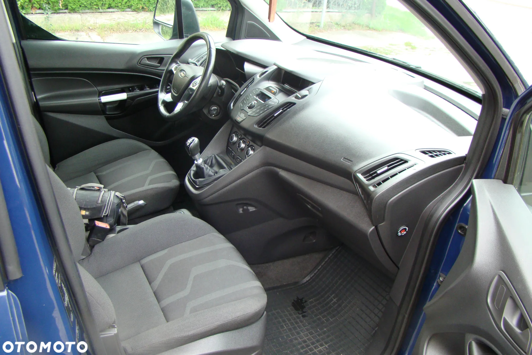 Ford Tourneo Connect - 17