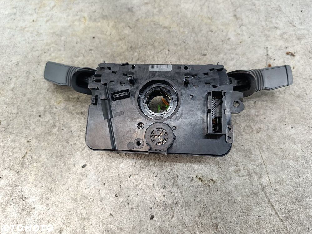 PRZEŁĄCZNIK ZESPOLONY OPEL ASTRA H 13313709JS 204839  VALEO 1.6 16V - 3