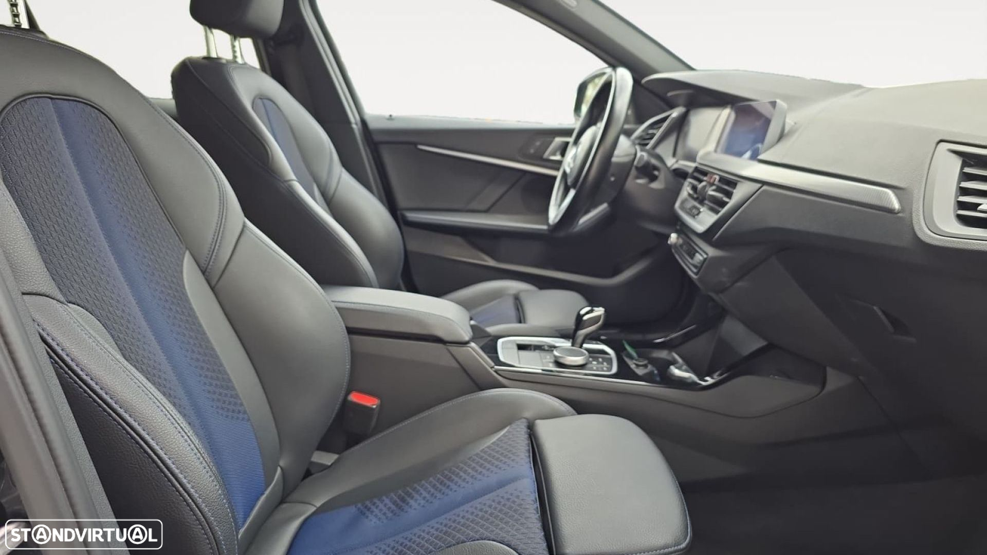 BMW 116 d Pack Desportivo M Auto - 10