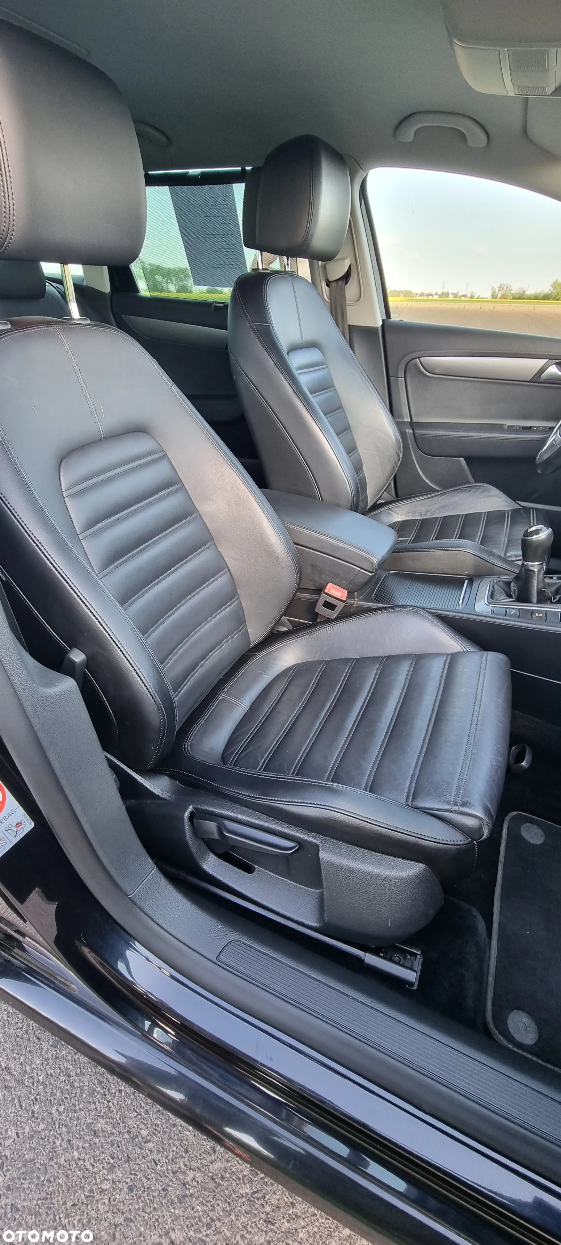 Volkswagen Passat 2.0 TDI Comfortline - 9