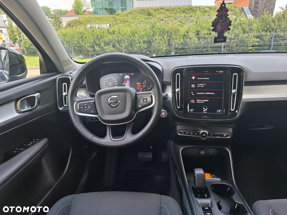 Volvo XC 40 - 26