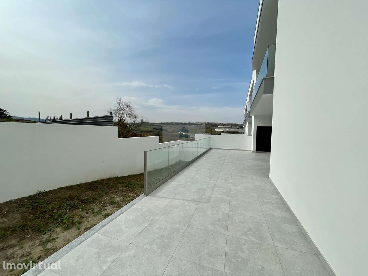 Apartamento T3 | Terraço | Contemporâneo | Lourinhã - Grande imagem: 3/32