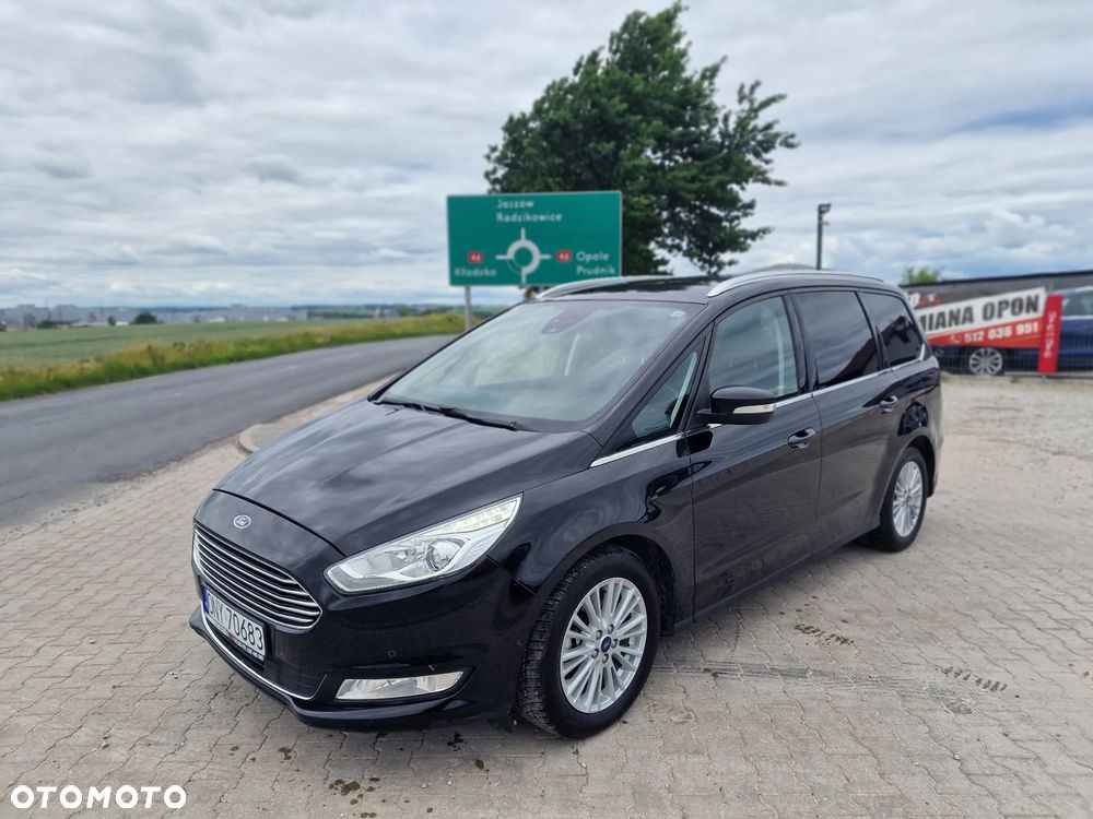 Ford Galaxy 2.0 EcoBlue Twin-Turbo Titanium - 2