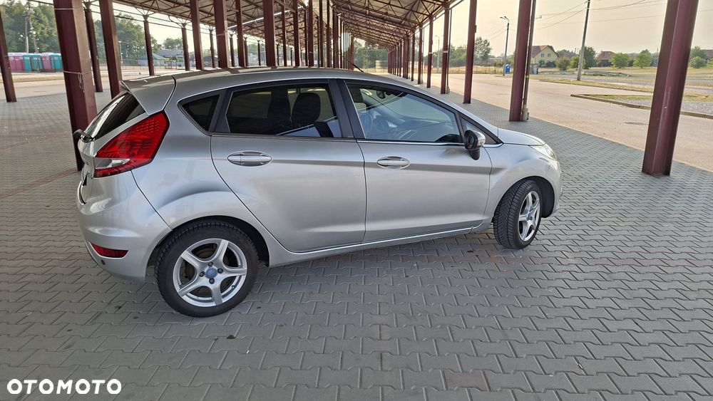 Ford Fiesta - 3