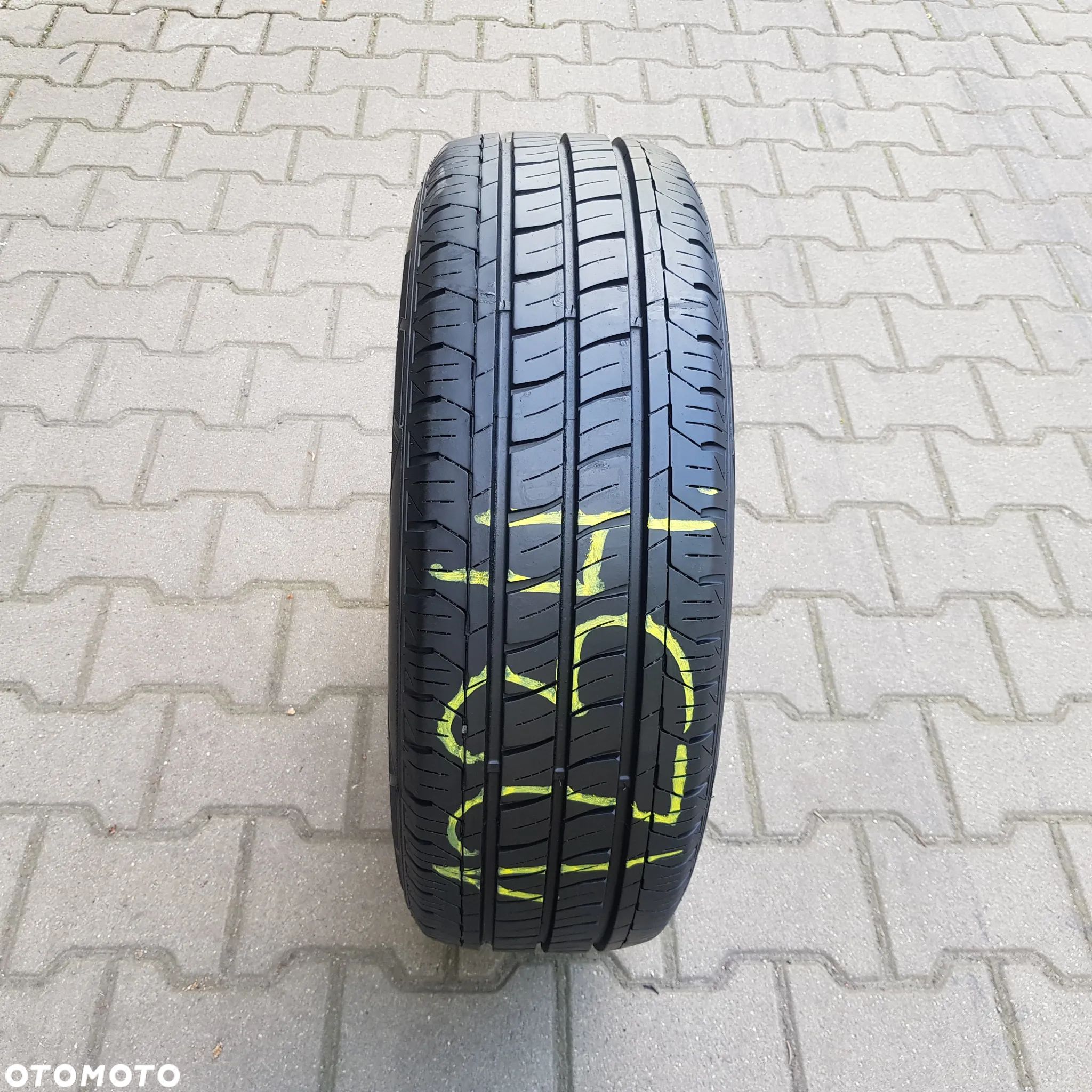1x 205/65R15C Fortuna Euro Van  Data produkcji 2020 Opona letnia - 1