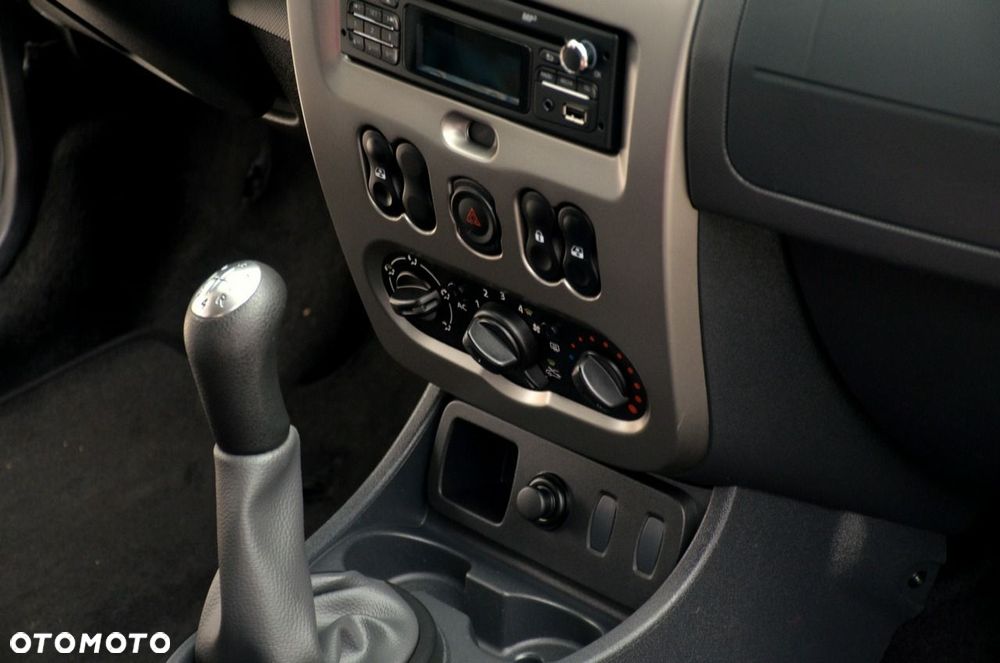 Dacia Duster 2013