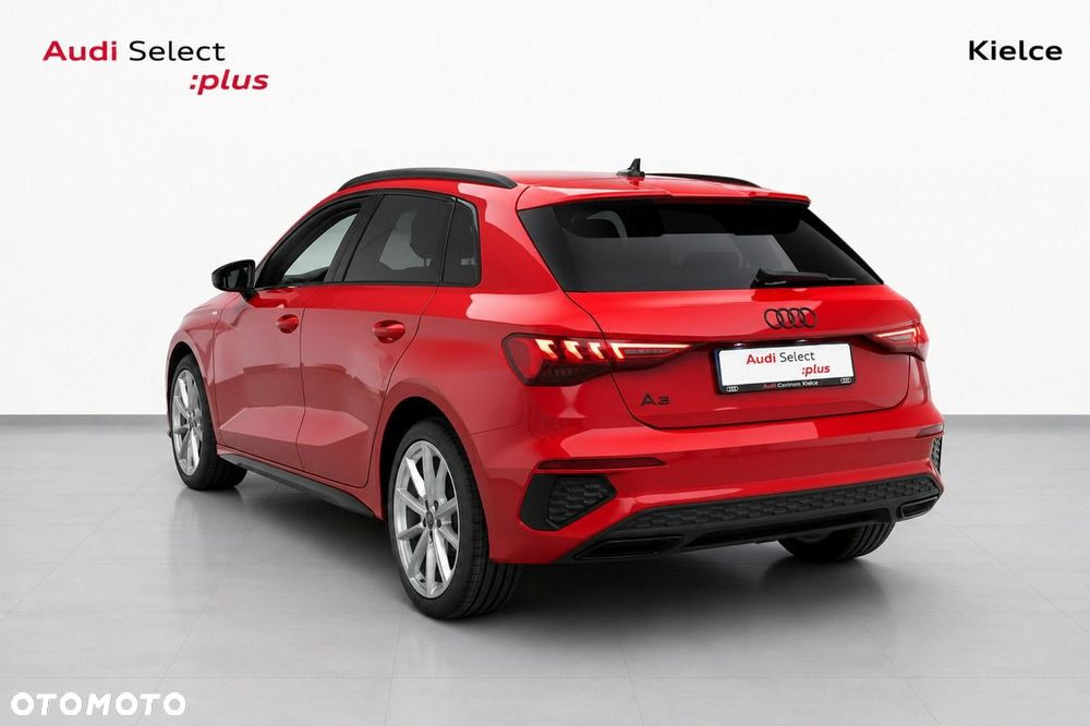 Audi A3 Sportback - 3