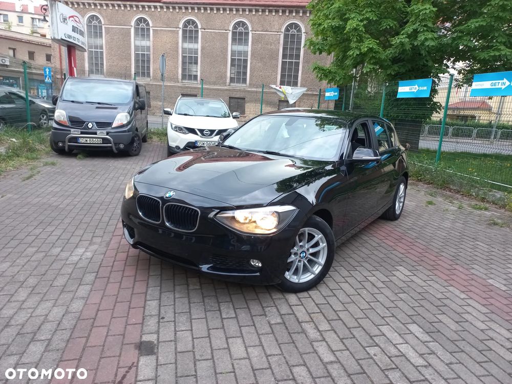 BMW Seria 1 118i - 4