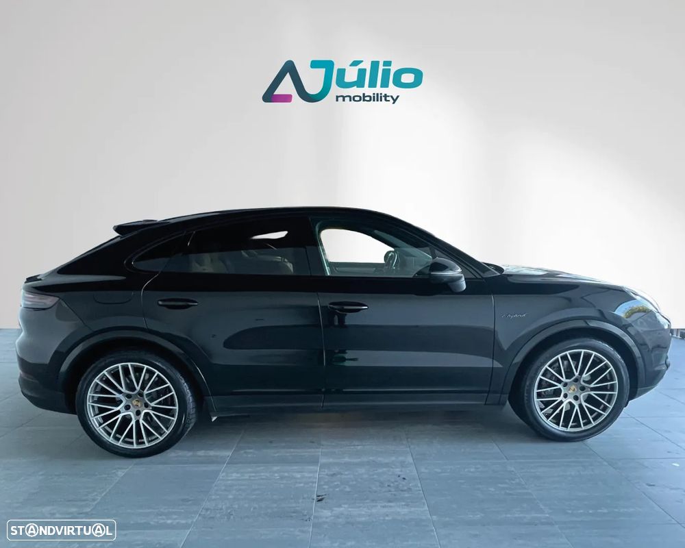 Porsche Cayenne E-Hybrid - 2