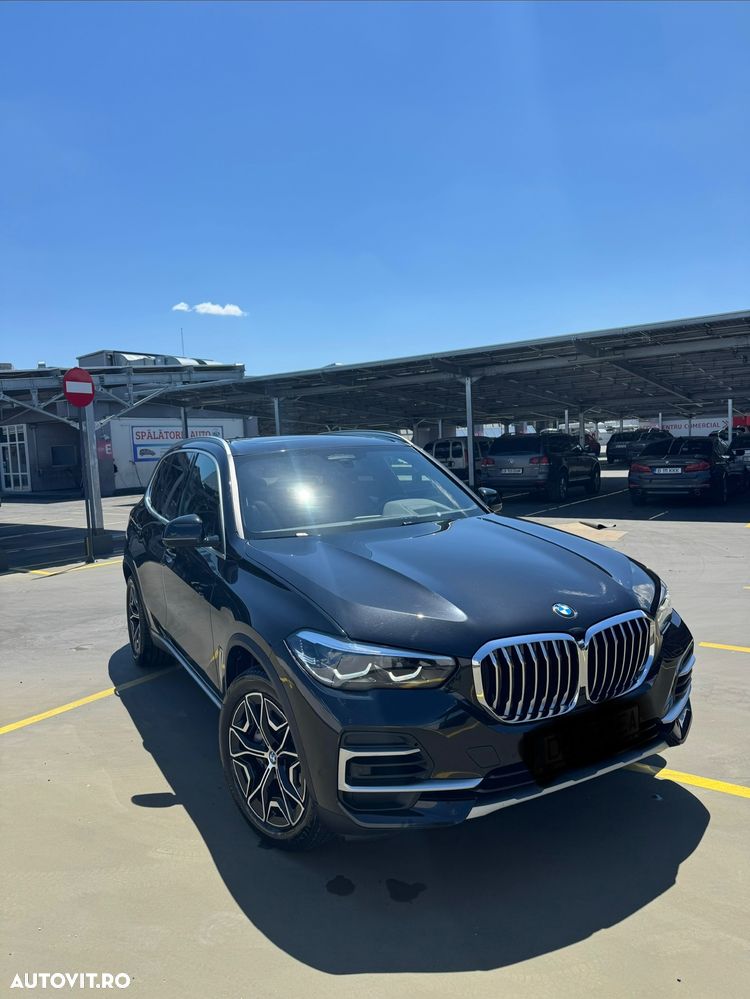 BMW X5 2022 — imagine 3
