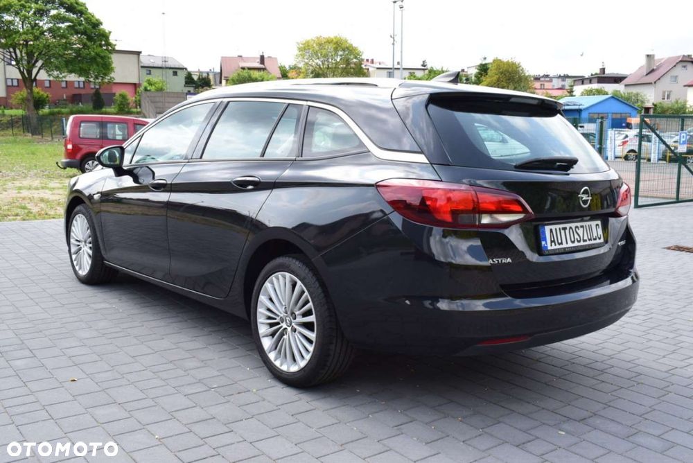 Opel Astra - 10