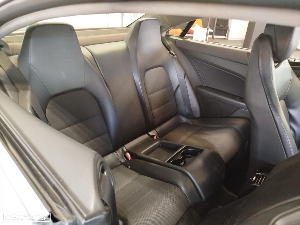 Mercedes-Benz E 250 CDi Avantgarde BlueEfficiency - 14