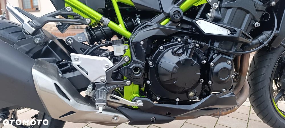 Kawasaki Z 900 - 27