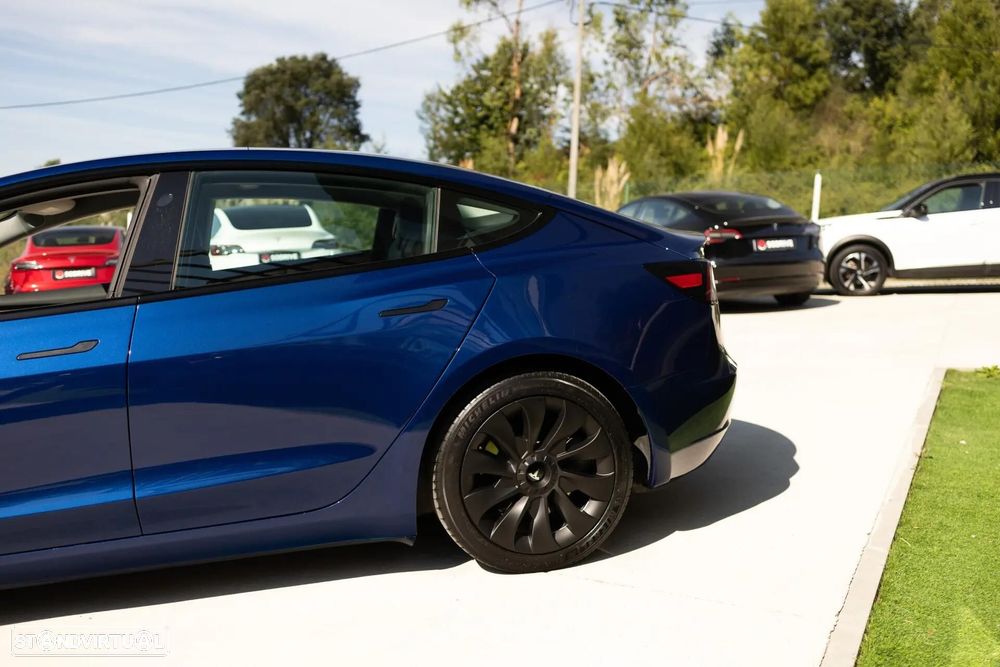 Tesla Model 3 Long-Range Dual Motor AWD - 16
