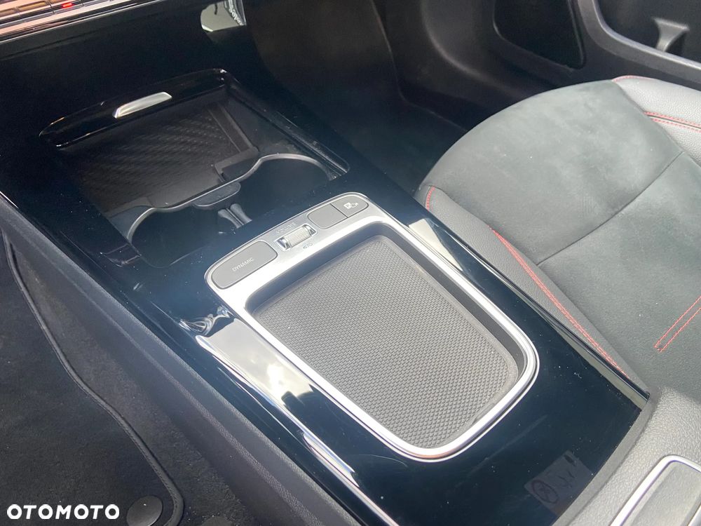 Mercedes-Benz Klasa A 200 AMG Line 7G-DCT - 14