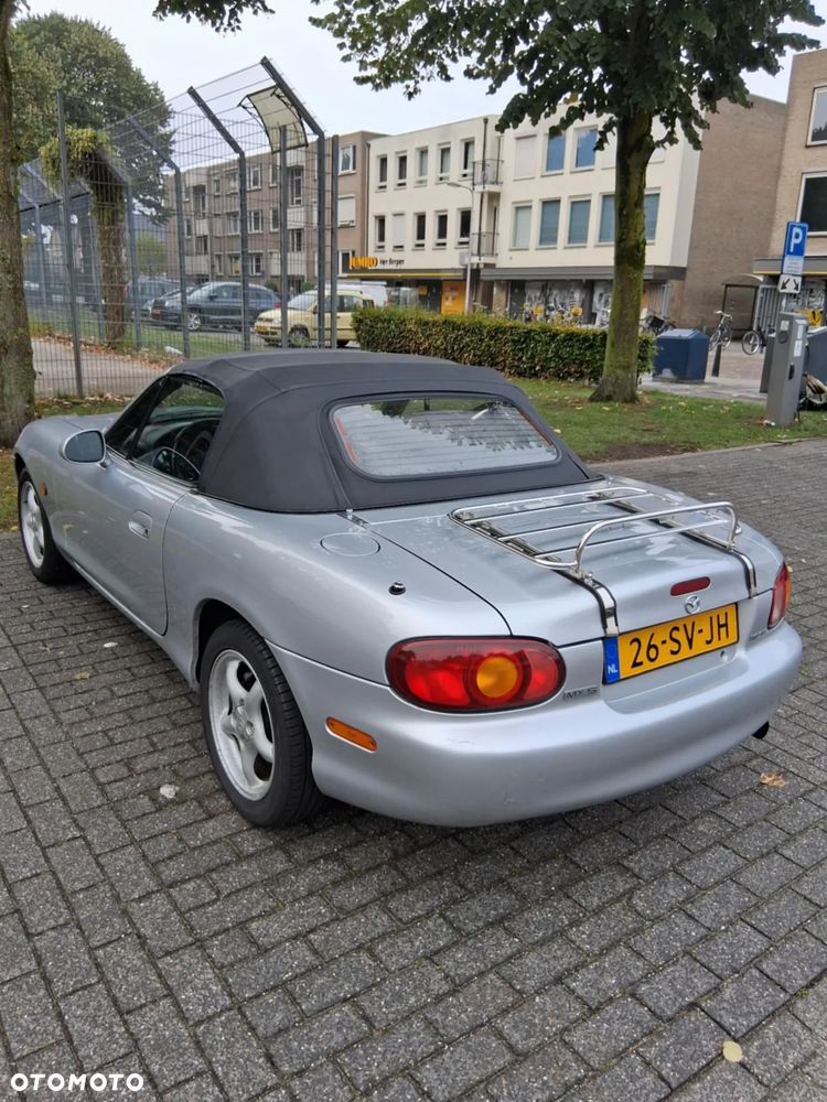 Mazda MX-5 1.6i 16V - 4