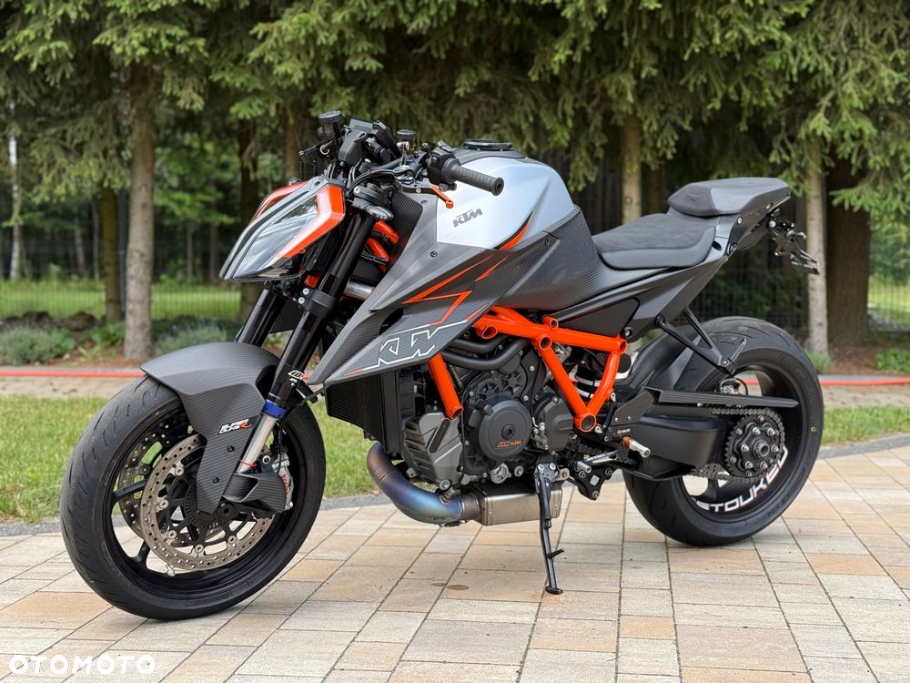 KTM Super Duke - 38
