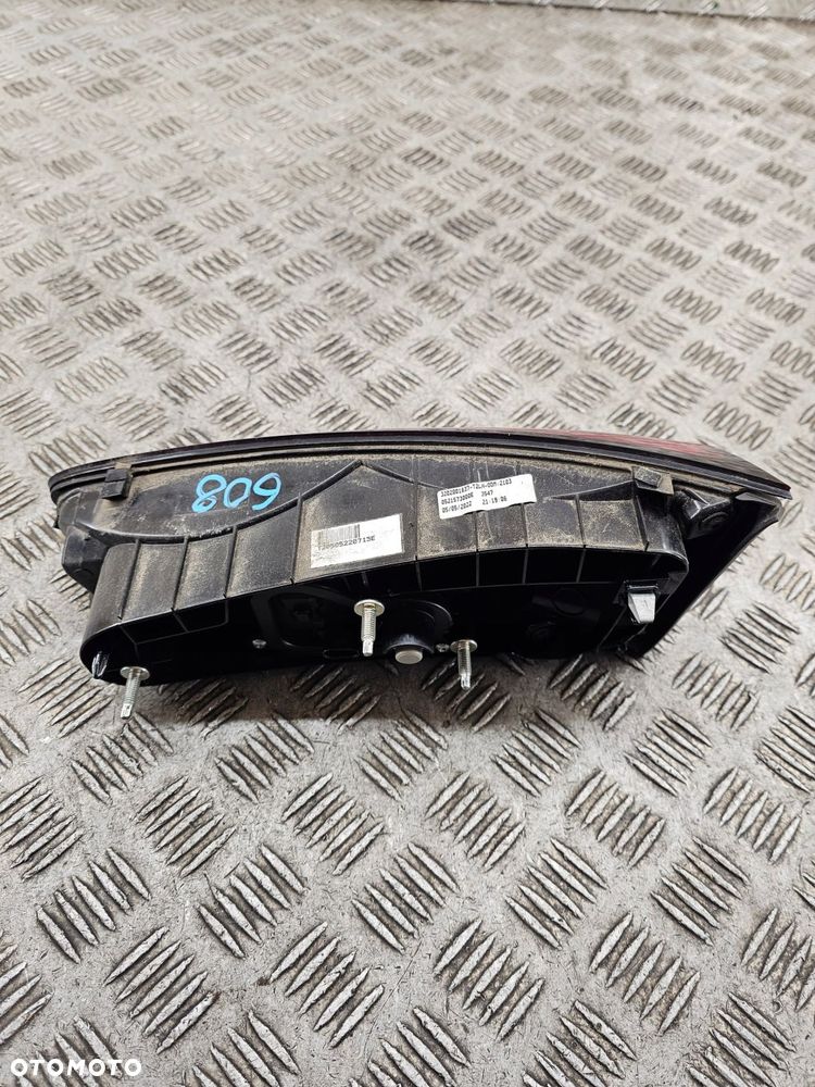 fiat tipo ii lift lampa tylna lewa w klapie led 3202001837 52157300 oe - 4